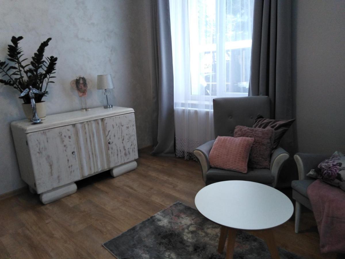 Apartament Joanna Sanok Extérieur photo